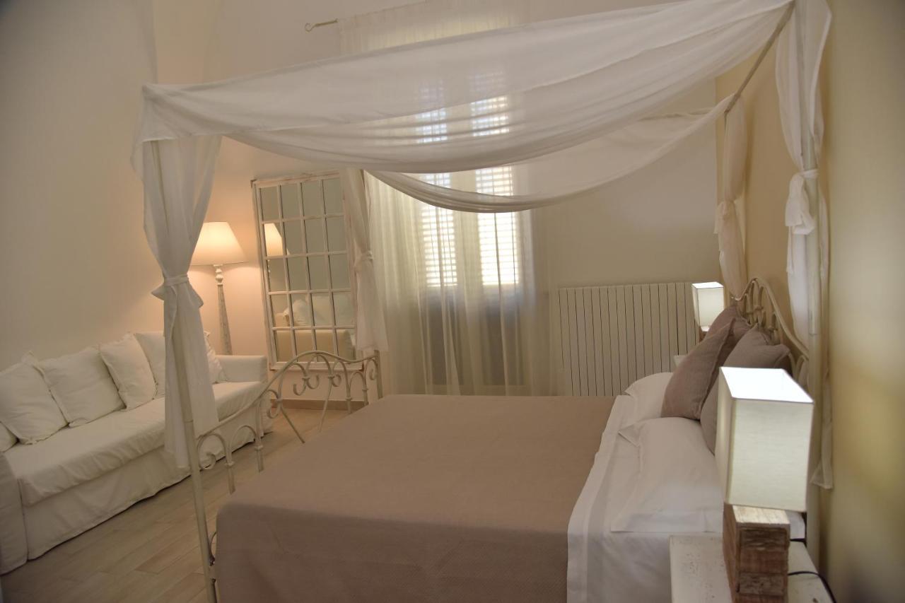Bed and Breakfast Ai Raggi Di Sole Lecce Zewnętrze zdjęcie